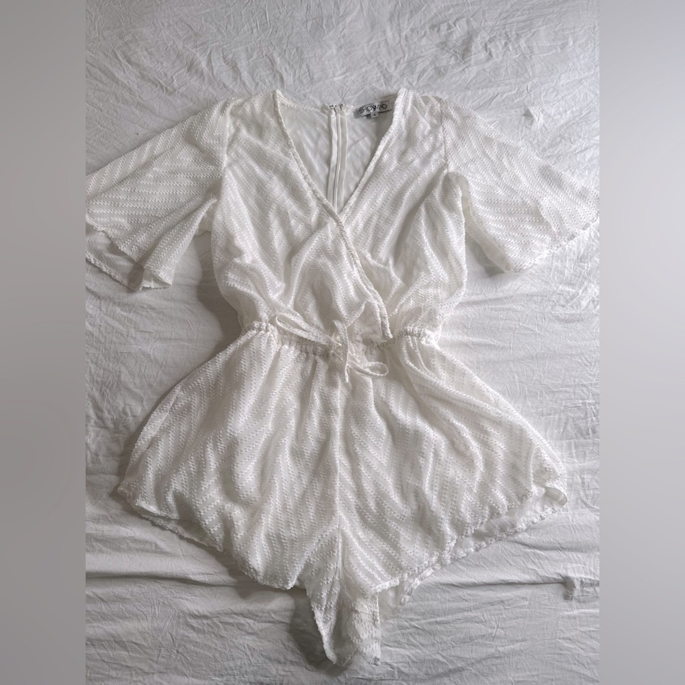 Showpo romper size XSmall